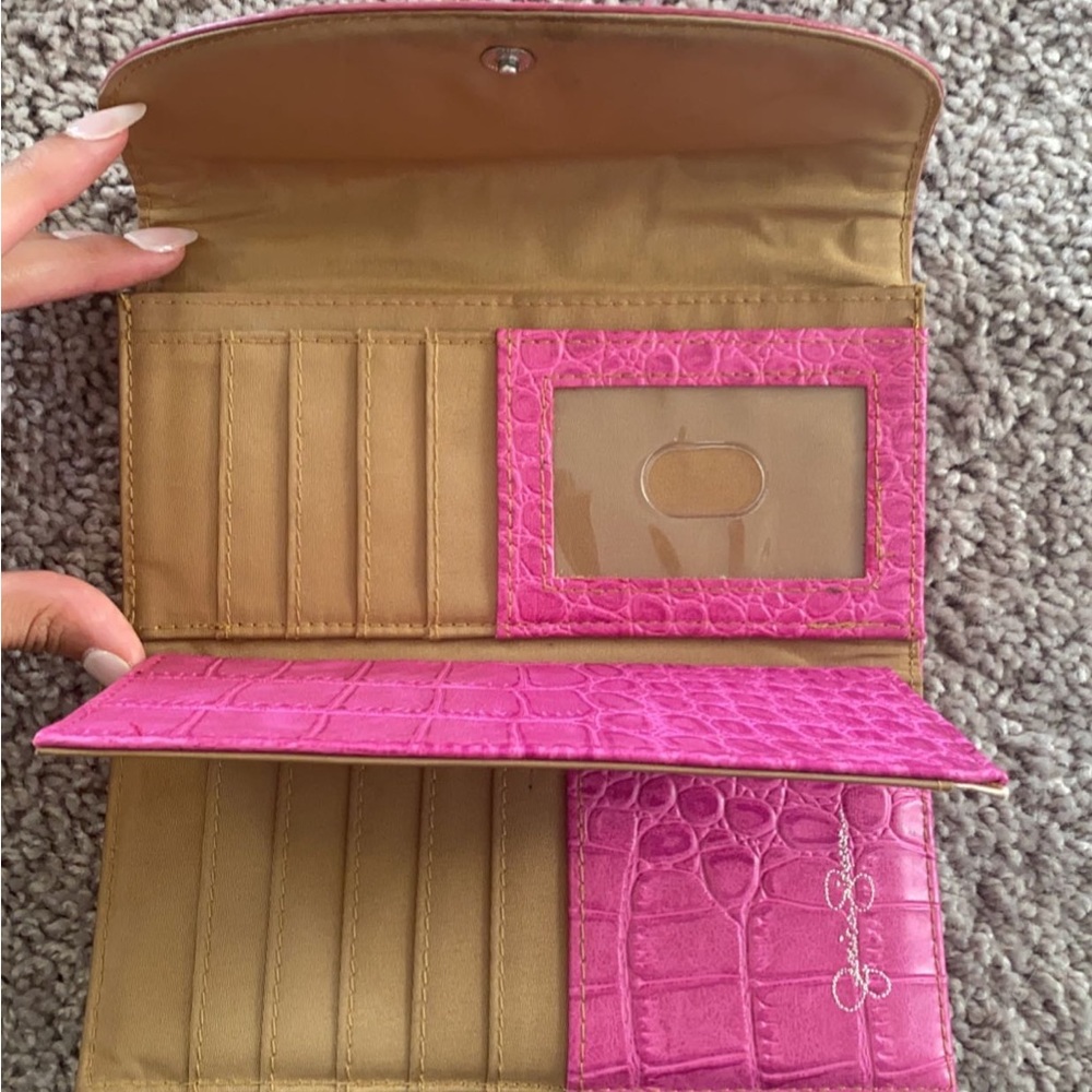 Pink Wallet - Picture 2 of 2